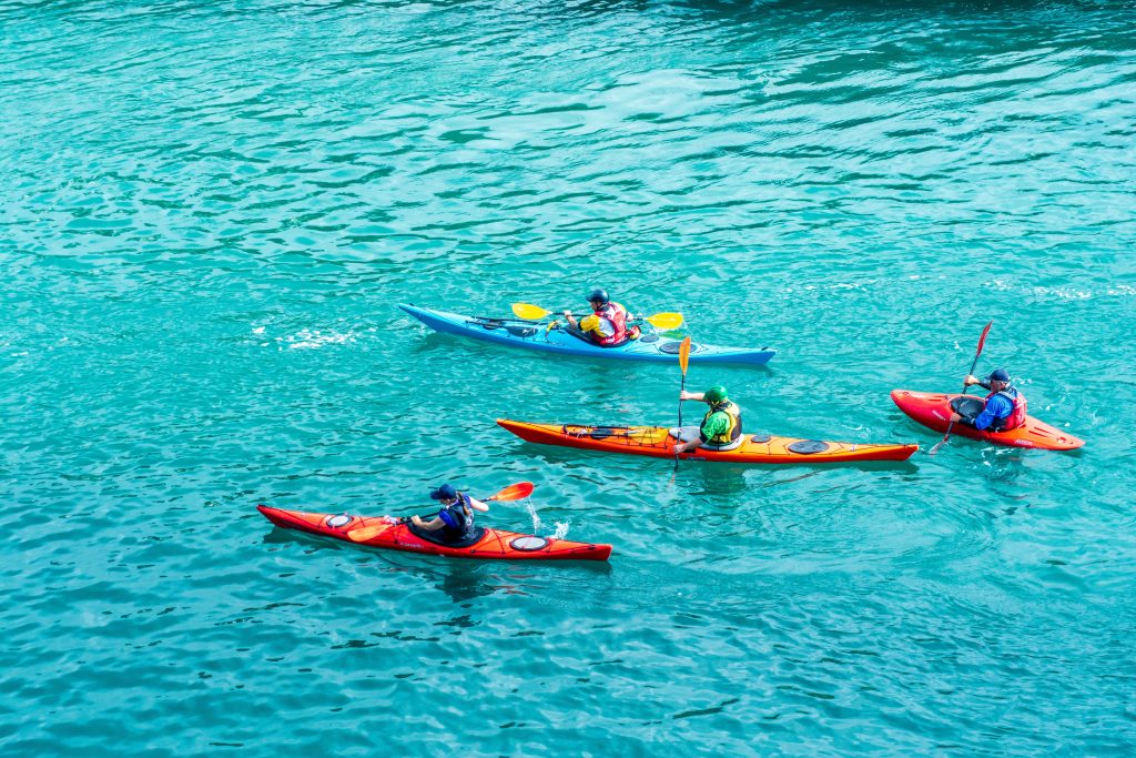 Découverte et Aventure : Votre Guide Complet pour un Stage de Canoë-Kayak en Ardèche